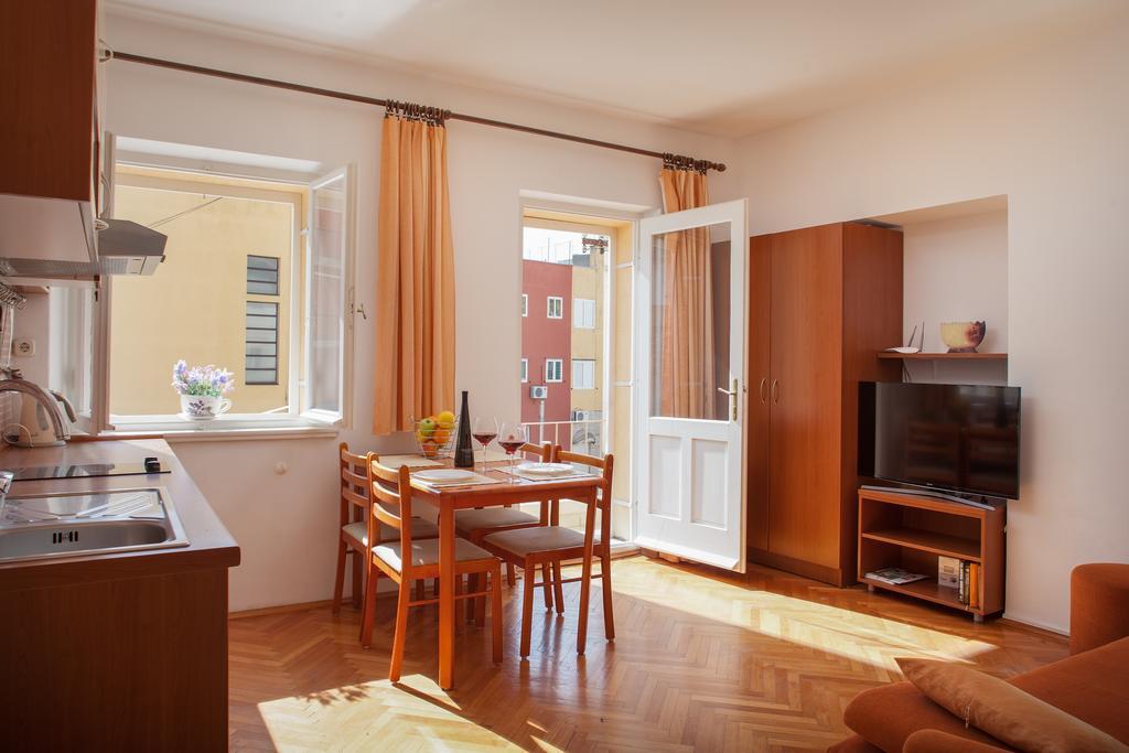 Apartments Potts Point Makarska Esterno foto